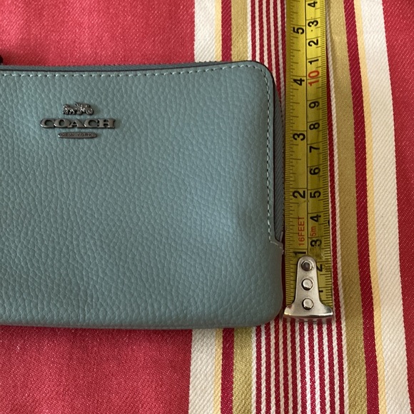 COACH double corner zip wristlet, gray - Picture 9 of 9